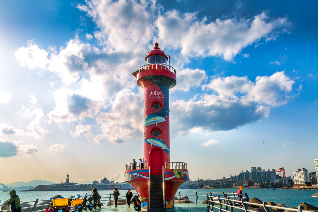  Seuldo Harbour Lighthouse 